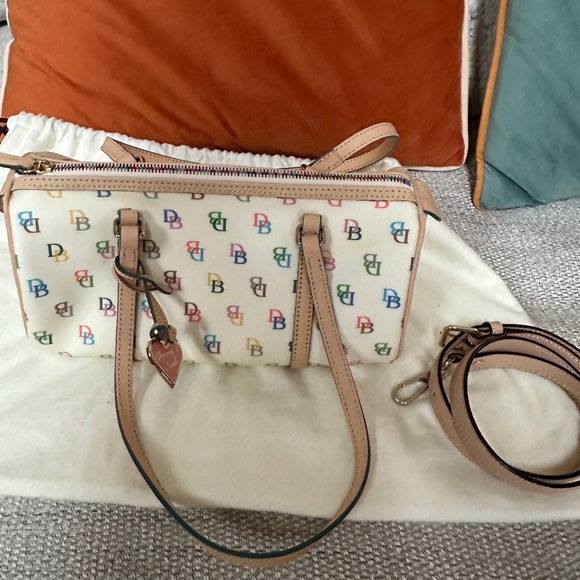 Rainbow DB barrel bag Dooney Bourke - Picture 1 of 7